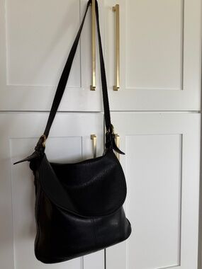 Black Coach Handbag ~ vintage
